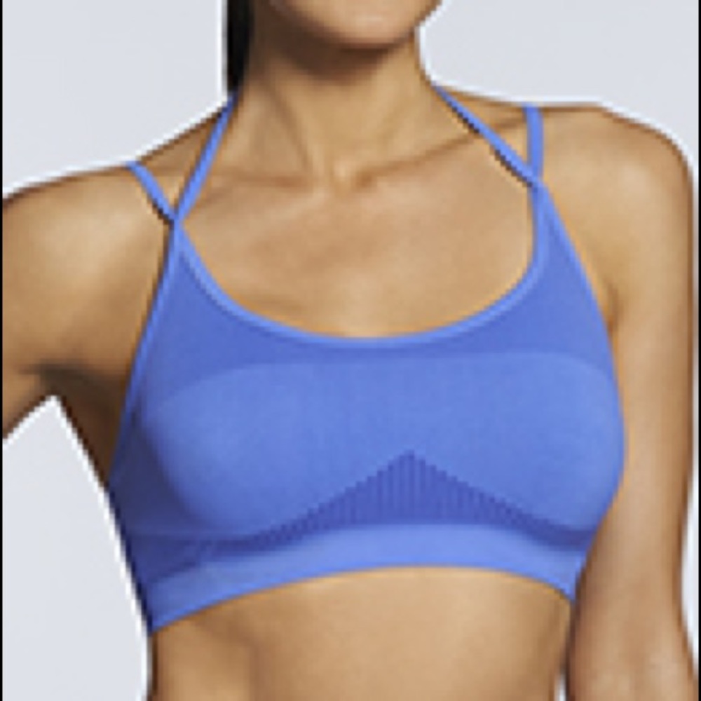 ✨Fabletics Sports Bra✨